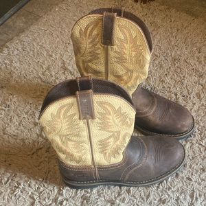 Men’s 8 1/2 D Justin boots